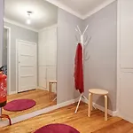 Charming In Alfama Апартаменты Лиссабон