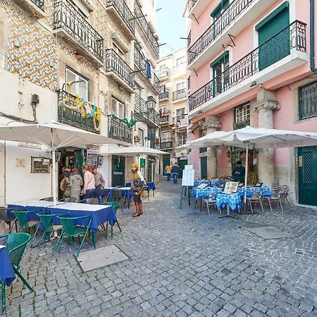 Appartamento Charming In Alfama *
