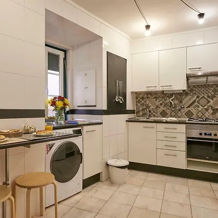 Appartamento Charming In Alfama *