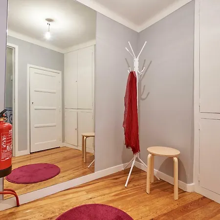 Charming In Alfama Apartment Lisbon
