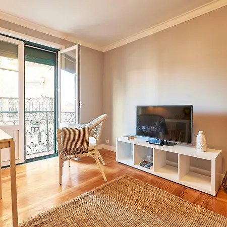 Charming In Alfama Apartment Lisbon
