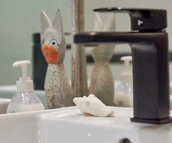 Charming In Alfama *