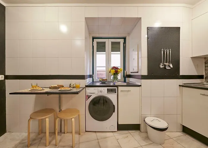 Charming In Alfama Lisboa